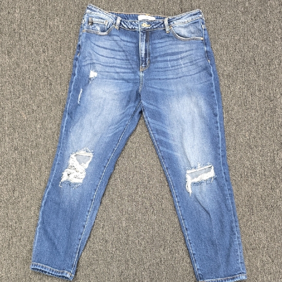 Kancan Distressed Boyfriend jeans main image 0
